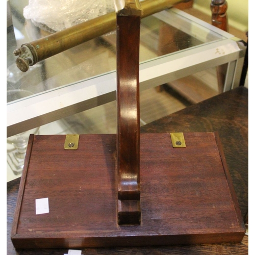 112 - An Elliott Georgian design walnut cased bracket clock, having an 8-day lever, Westminster / Whitting... 