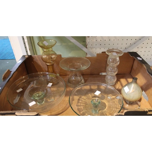 38 - A spirit burner chamber light plus other 20th century glass examples (6)