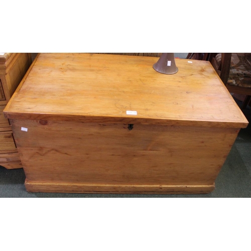 146 - A late 19th century pine blanket box with an internal hidden drawer