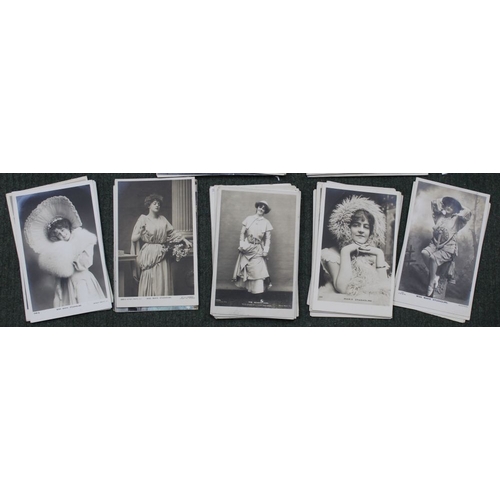 219 - A collection of 84 postcard photo of Miss Marie Studholme