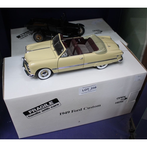 239 - Two Danbury Mint model cars, a 1949 Ford Custom and a 1925 Ford Model T Runabout (2)