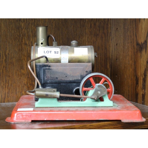 92 - A vintage Mamod brass and tin stationary steam engine