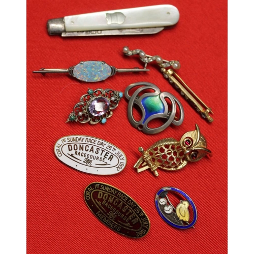 3 - A jewellery case and contents, includes silver bladed folding fruit knife, silver and enamel Art Nou... 