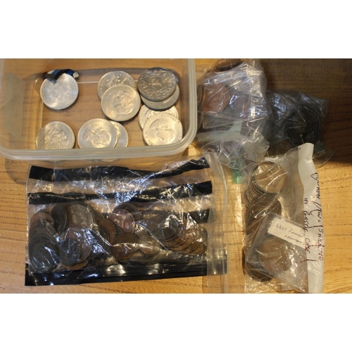 198 - Box containing medal, pennies, bag of old copper, un-circulated George V & VI coinage together with ... 