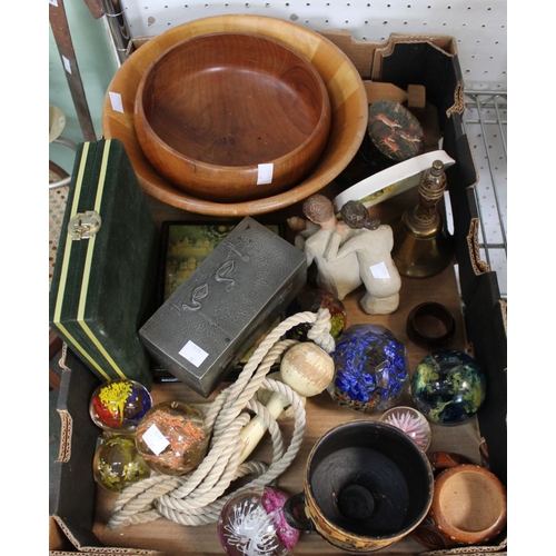 236 - A box containing a selection of vintage collectables, paperweights, etc