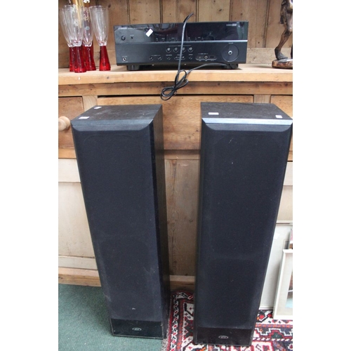 61 - A Yamaha natural sound AV received RX-V375 together with two floor standing speakers