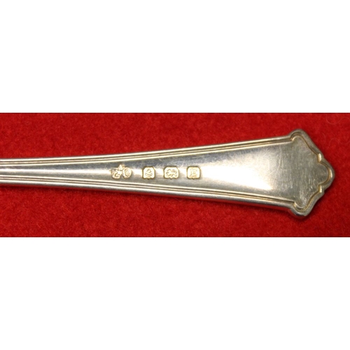 8 - A cased set of six silver tea spoons, Birmingham 1929 by Elkington, 89g