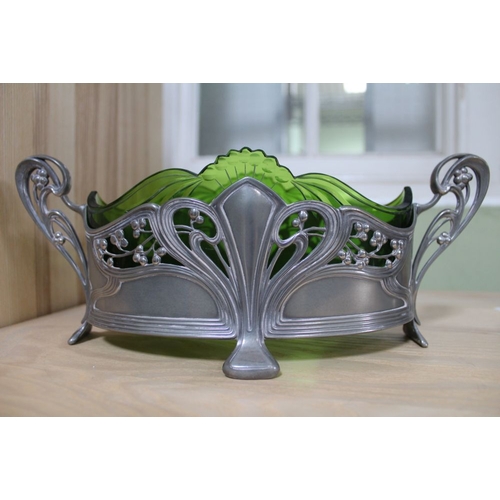 46 - A WMF Metall Warenfabrik Art Nouveau pewter oval jardinaire, with cast handles & green glass liner, ... 