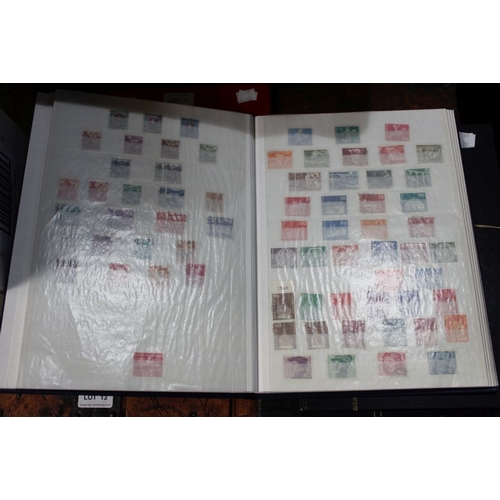 10 - Large stockbook, clean collection of Swiss stamps with very good catalogue value. All periods