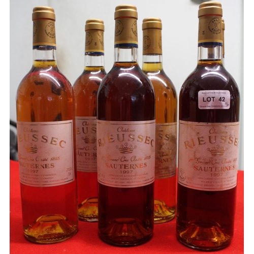 42 - Chateau Rieussec Grand Cru Classe Sauternes, 1986, 1 bottle
 Chateau Rieussec Grand Cru Classe Saute... 