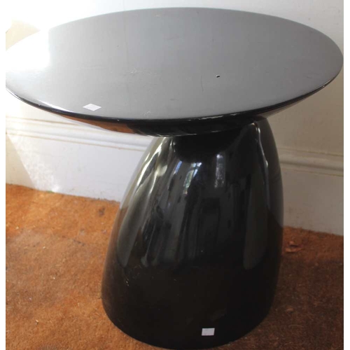 Lot 27        