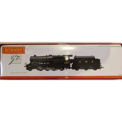 119 - Hornby - The boxed Set, The Enthusiasts Premier Model Railway, Engine and Pullman coaches etc. In or... 