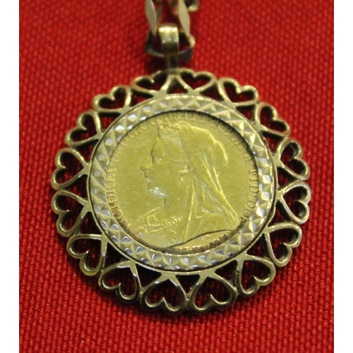 40 - A 1900 half sovereign, in 9ct gold pendant mount, on 9ct gold chain, gross weight 18.8g