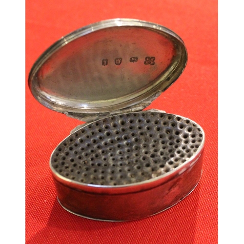 44 - Thomas Phipps and Edward Robinson, a George lll silver nutmeg grater of elliptical form, hinged lid ... 