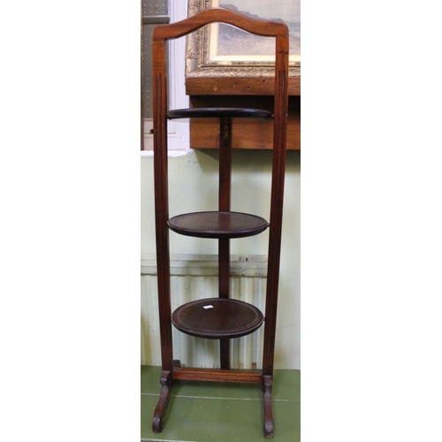 89 - A 19th century folding cake stand of typical form