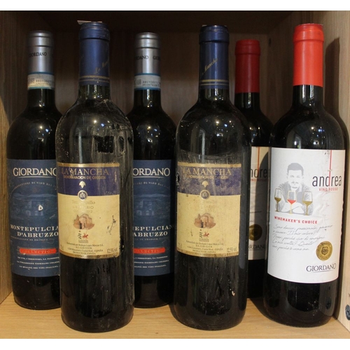 114 - Mixed lot containing six red wines (6)