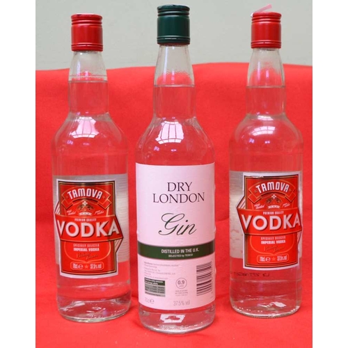 217 - Tamova Vodka, 2 bottles
 London Dry Gin, 1 bottle (3)