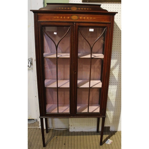 125 - An Edwardian mahogany two door display cabinet with painted decoration 76cm wide