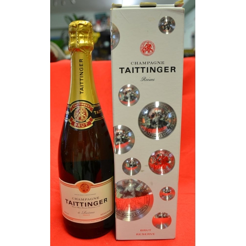 132 - Taittinger Brut Champagne, 1 bottle 

Lanson Black Label Brut Champagne, 1 bottle (2 in total)