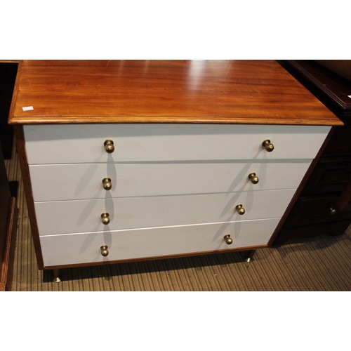 256 - A part bedroom suite comprising of dressing table, four door chest and pair of bedside tables all wi... 