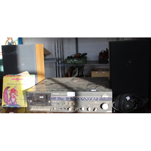 339 - A Panasonic stereo music system  SG V04 with a pair of speakers and a selection of singles including... 