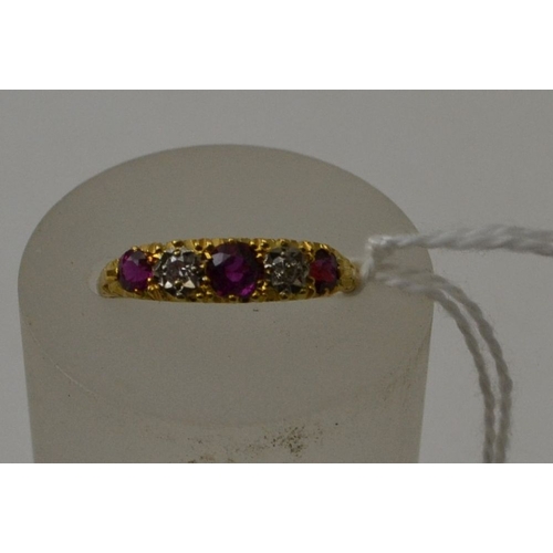 38 - An 18ct gold ruby and diamond ring, gross weight 3.2g