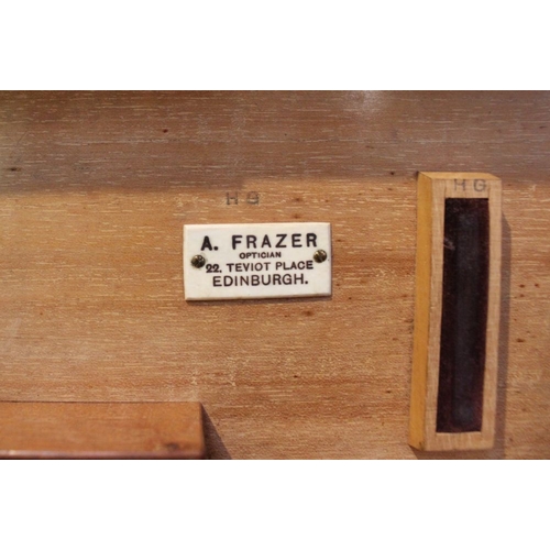 41 - E Leitz Wetzlar microscope, cased - Frazer box