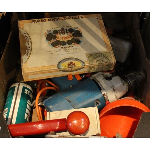 213 - A box of miscellaneous tools, masonry drills etc