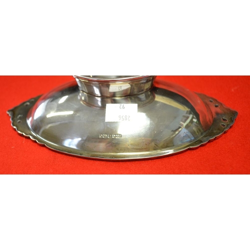 277 - A silver bon-bon dish, Sheffield 1958, 20.5cm, 264g