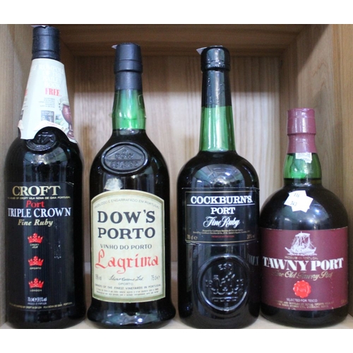 31 - Four mixed bottles of port