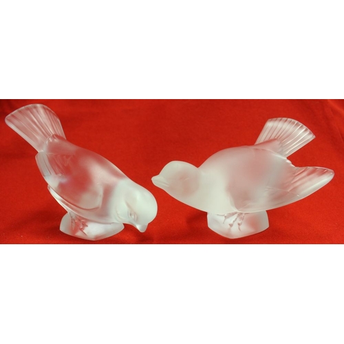 276 - Two Lalique frosted glass garden birds, both signed 