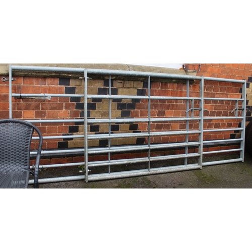 654 - Two metal gates, 150cm & 300cm