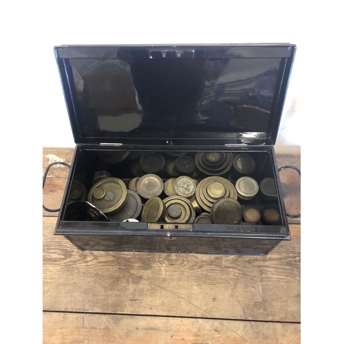 16 - Tin box brass weights