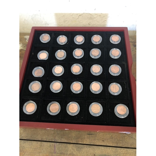 27 - Box coins