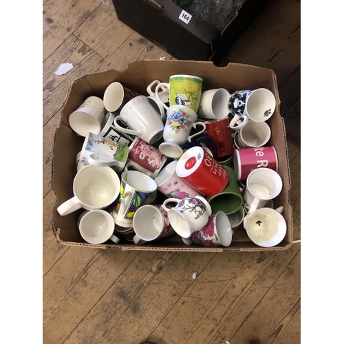 62 - Box mugs