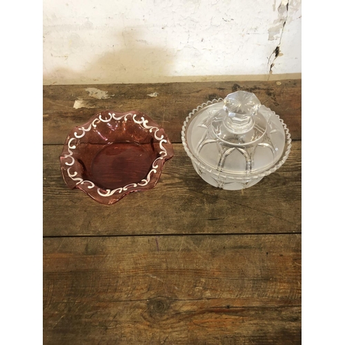 8 - Cranberry bowl and sugar bowl