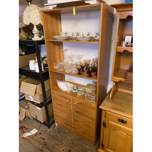 29 - Pine bookcase