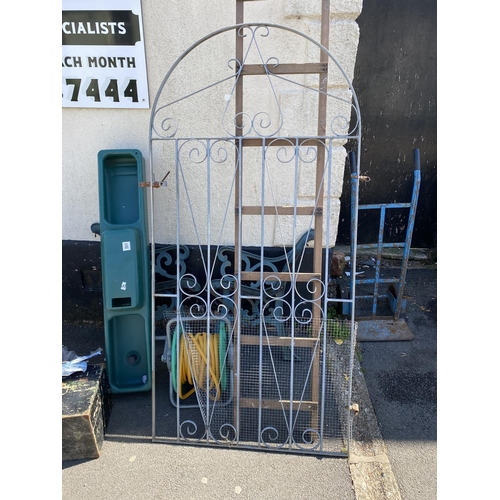 1001 - Galvanised garden gate