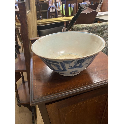 15 - Glazed pottery bowl