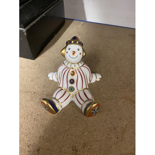 46 - Crown Derby clown