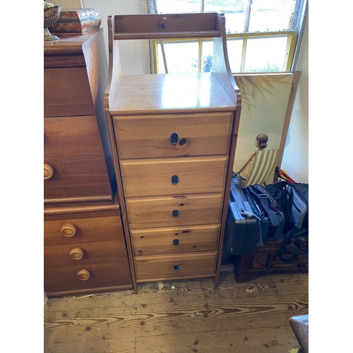 92 - Pine chest of 5 drawers