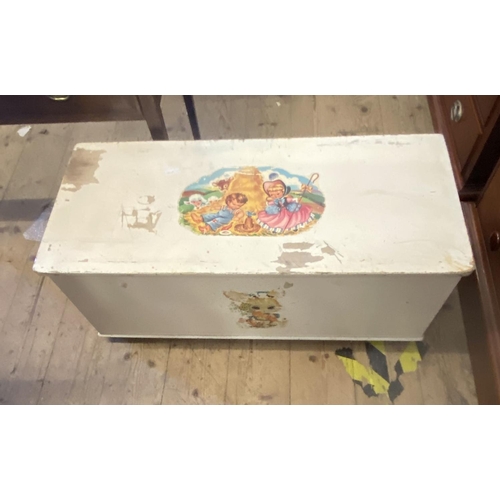 266 - Painted blanket chest