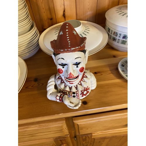 409 - Cast iron clown money box