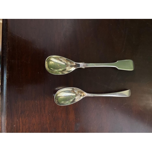 609 - 2 silver hallmarked teaspoons