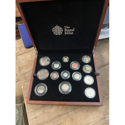 649 - 2015 Royal Mint Premium Proof coin set