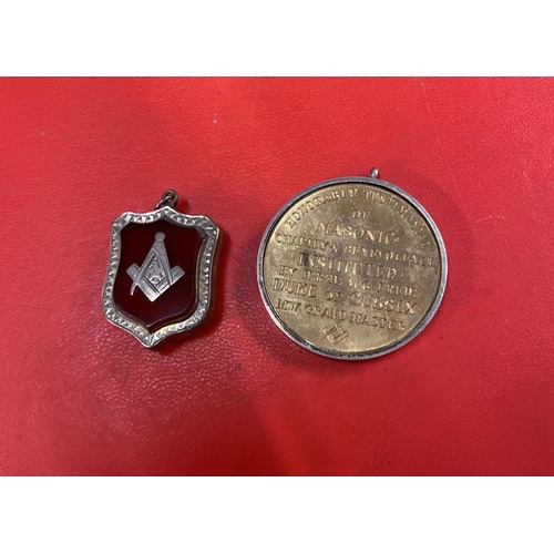 690 - Masonic medal & locket