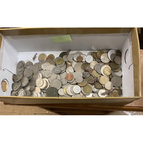 293 - Box coins