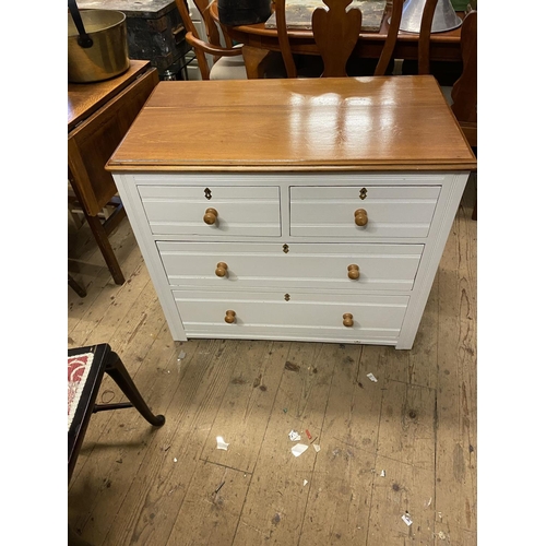 300 - Chest 4 drawers