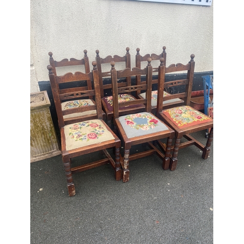 1142 - 6 oak chairs