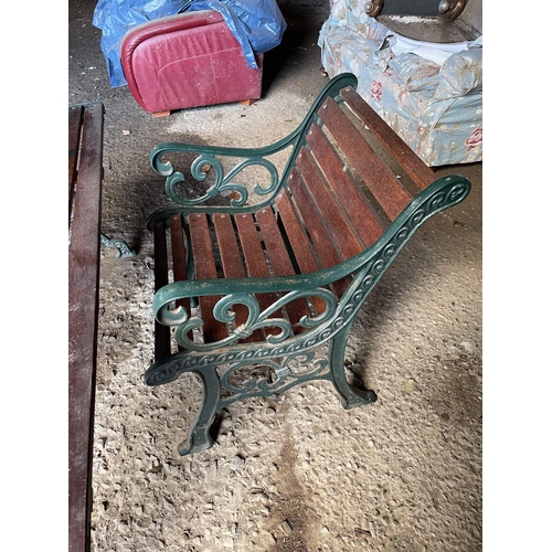 1147 - Cast iron garden table & 2 chairs